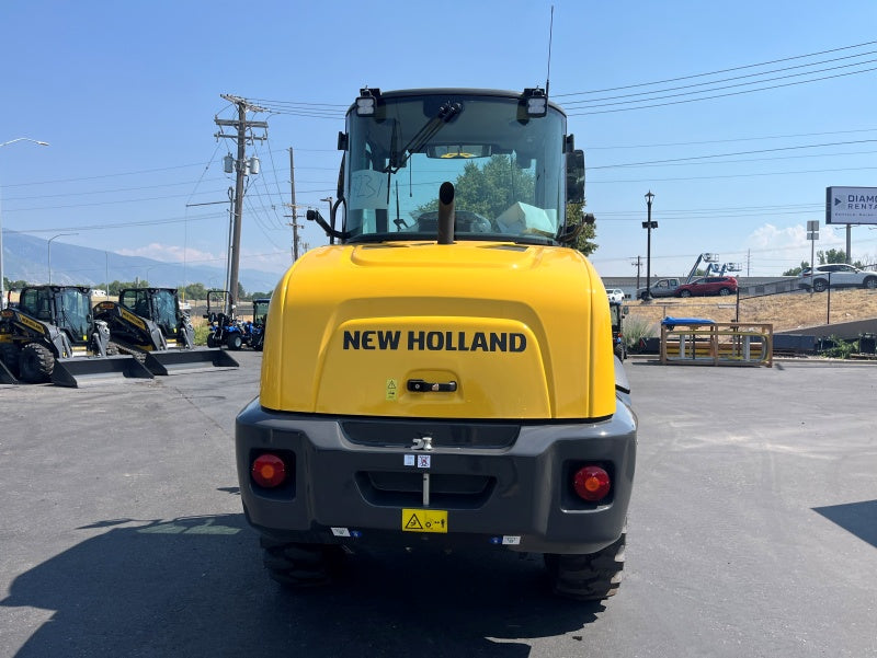 New Holland W80C Wheel Loader