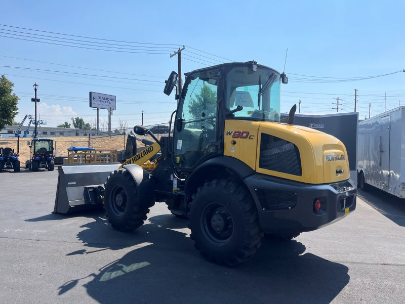 New Holland W80C Wheel Loader