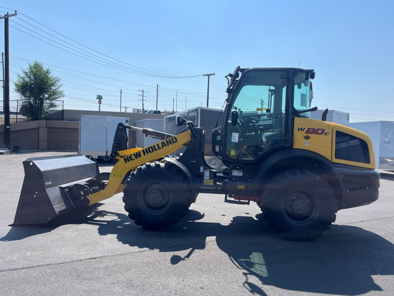 New Holland W80C Wheel Loader