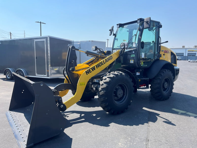 New Holland W80C Wheel Loader