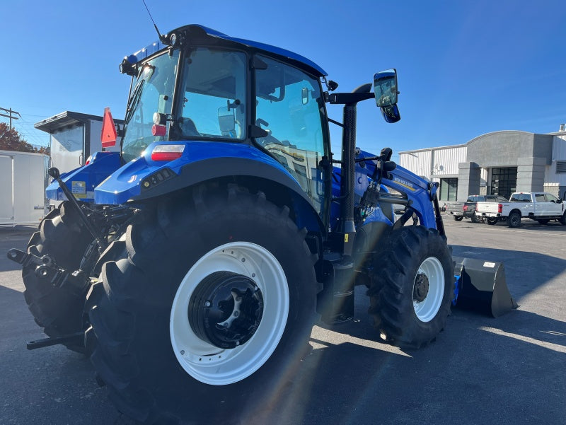 Pre-Owned New Holland T5.110 Electro-Command INCLUDES MOWER