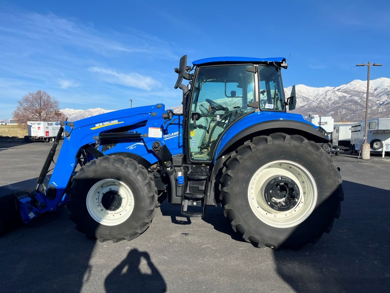 Pre-Owned New Holland T5.110 Electro-Command INCLUDES MOWER